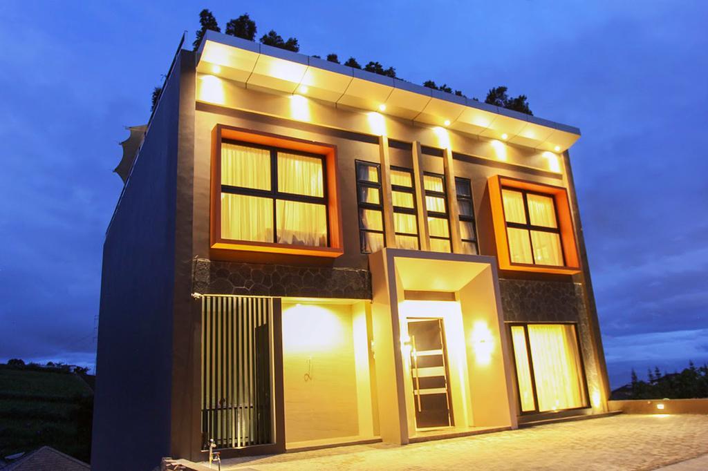 Daily Home Villa Dago Bandung Szoba fotó